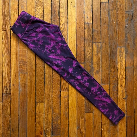 Lululemon Women's Purple Black Tie Dye Cloud Pattern Spandex Yoga Pants Leggings - Picture 2 of 4